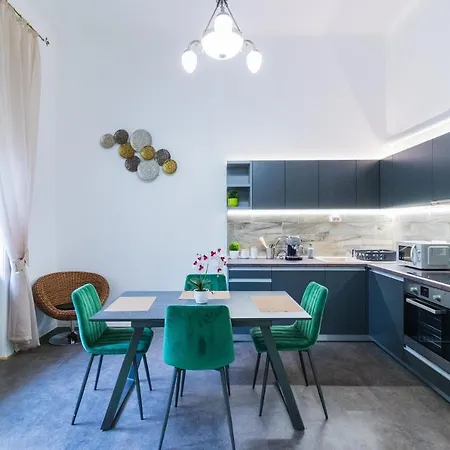 Apartment Grof Palace Apartman Szeged